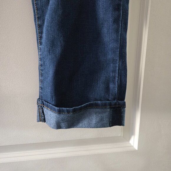 Levi Strauss Signature mid-rise Capri Size 14 - Picture 2 of 6